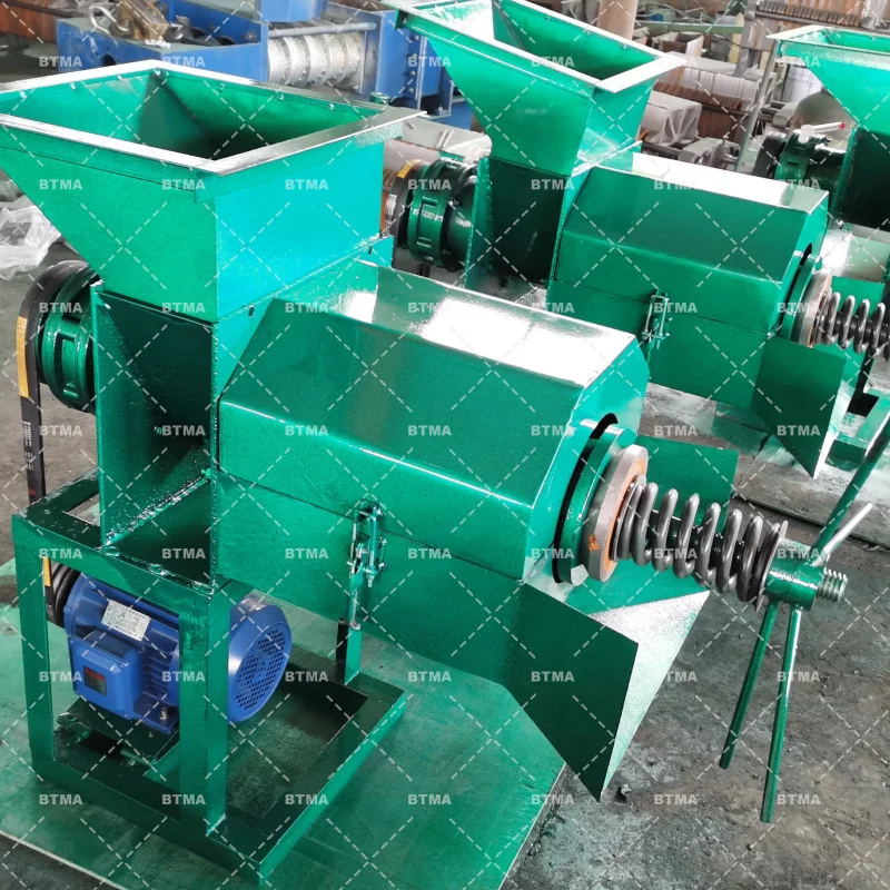 Kleine koude molen 500 kg / u palmoliepersmachine