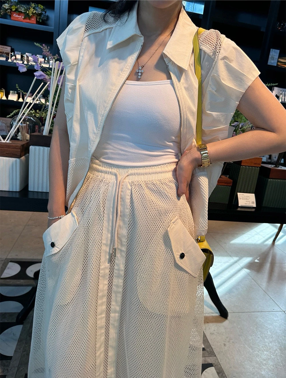 

Women's Dongda Gate Sleeveless Top And Skirt Set Elastic Waist Free Adjustment Fashionable Spring Outfit Zipper Closure