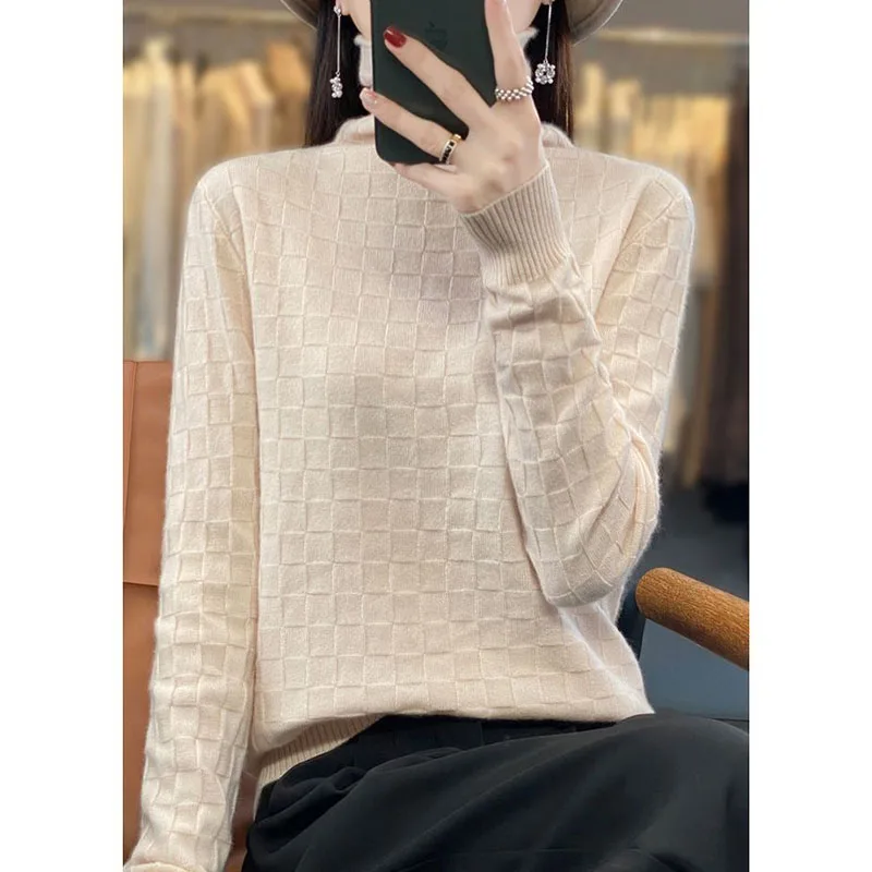 

Autumn and Winter Fashion Korean Checkered Stacked Collar Loose and Versatile Western Style Slim Long Sleeve Women's Sweater