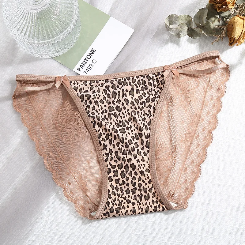 Ice Silk Print Panties Women Sexy Lace Wild Black Leopard Female\'s Briefs Mid-waist Underpants