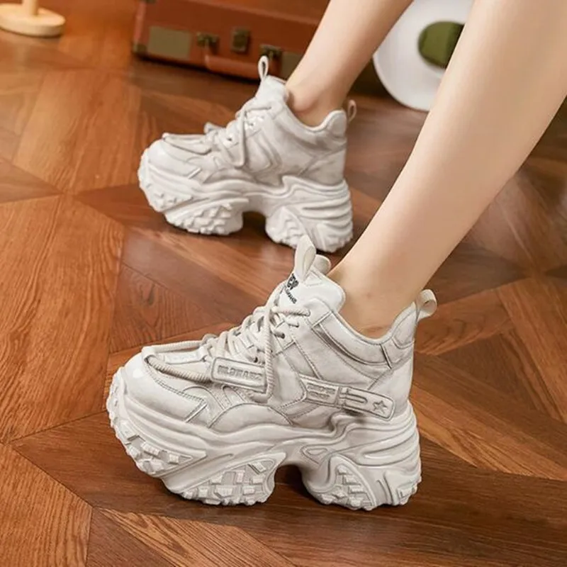 

Женские осенние кроссовки из натуральной кожи на платформе 10 см, высокие, на толстой подошве, в стиле Dad Shoes, повседневные, для прогулок