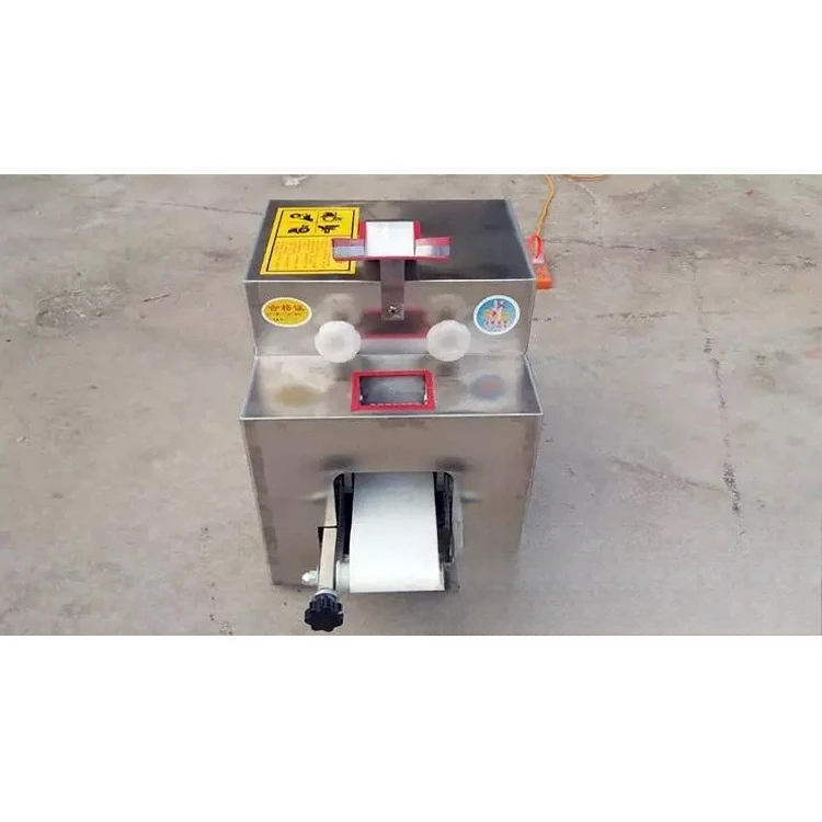 Source manufacturer Automatic small leather rolling machine Imitation handmade dumpling leather machine Exchangeable mold wonton