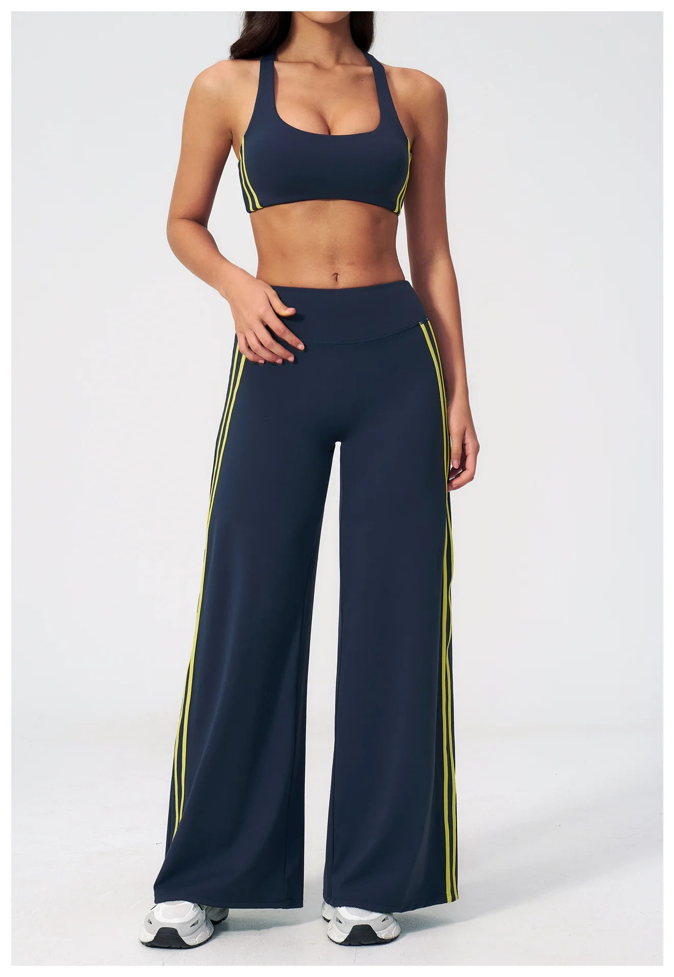 Size chart and fit details