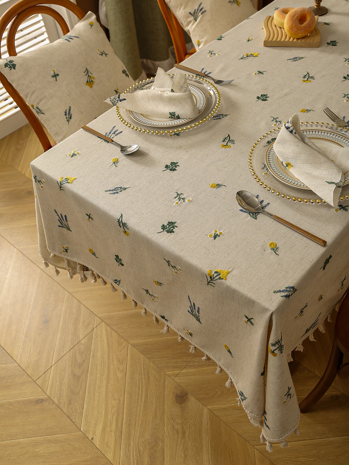Linen Tablecloth Rectangle,Flower Textured Fall Lightweight ,Stain Resistant Burlap ,Used For Kitchen