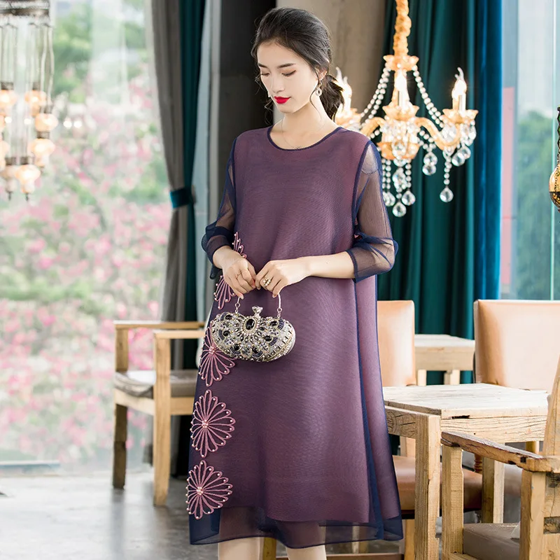 

Middle-aged and Elderly Mothers Wear Retro Beaded Mesh Dress Autumn Dress 2023 New Women's Plus Size Women's Dress