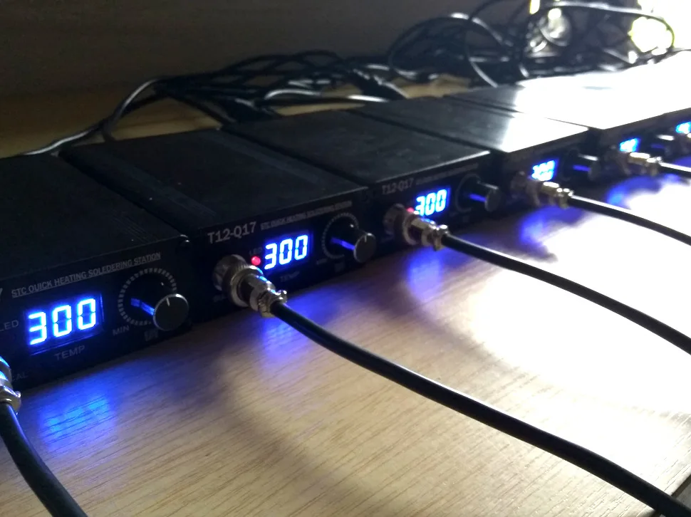 Alat solder LED, T12-951 LED Digital dengan pegangan logam M8