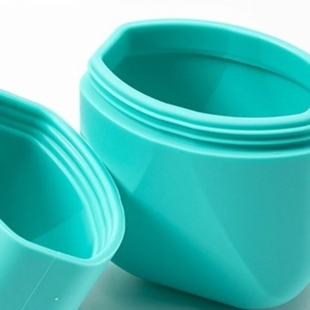 Rullo di ghiaccio in silicone per viso Massaggiatore facciale riutilizzabile Strumenti per la cura della pelle di bellezza Stampo per ghiaccio Vassoi per cubetti di ghiaccio Lifting del viso Occhi e collo