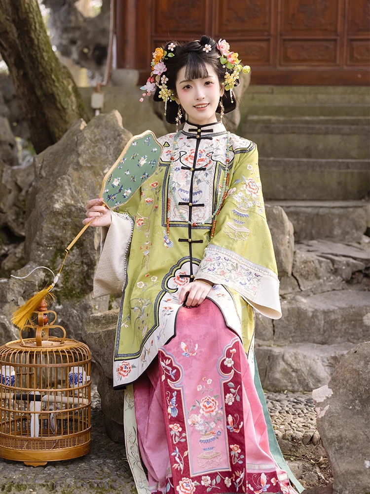 

Chuan Dai iguang Chinese Sle Women's One-Piece Heavy Restoration Antique Clothing Set Spring Color Silk T Top And Skirt