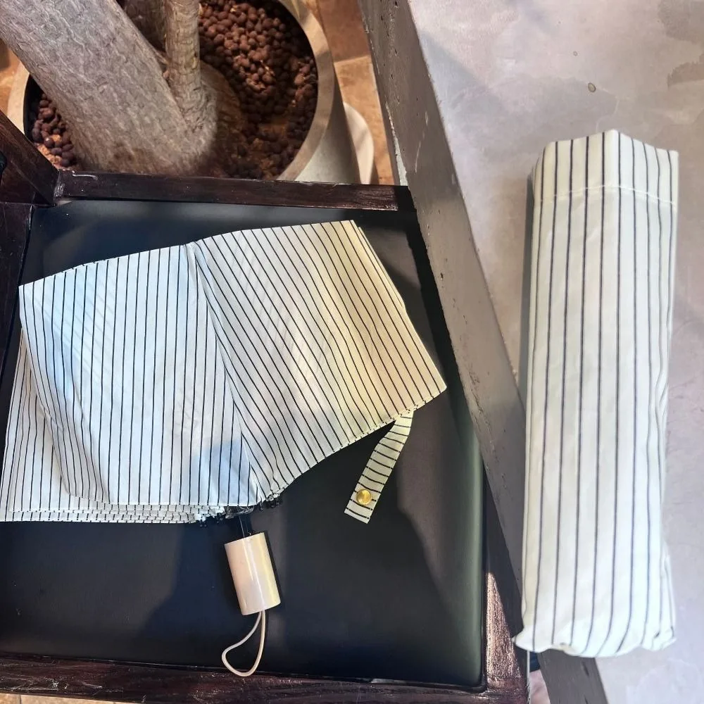 INS Striped Folding Umbrella Sun Rain Dual-Use Rainproof Mini Sunshade Umbrella Portable Windproof Hand Operated Parasol