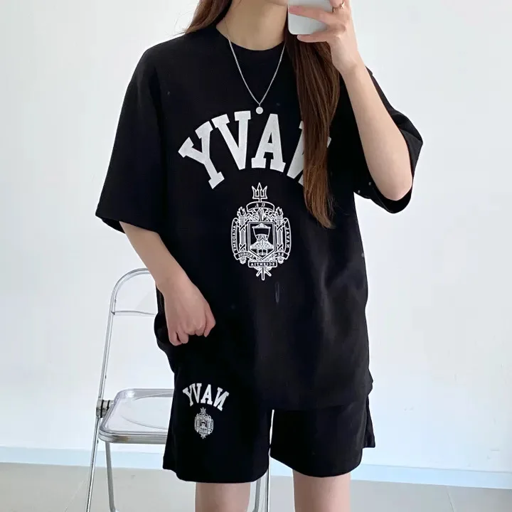 

Sportwear Shorts Suits Letter Prints Tshirt Tracksuits 2024 Women Casual Sweatshirt Oversize Womens 2 Piece Sets Summer Outfits