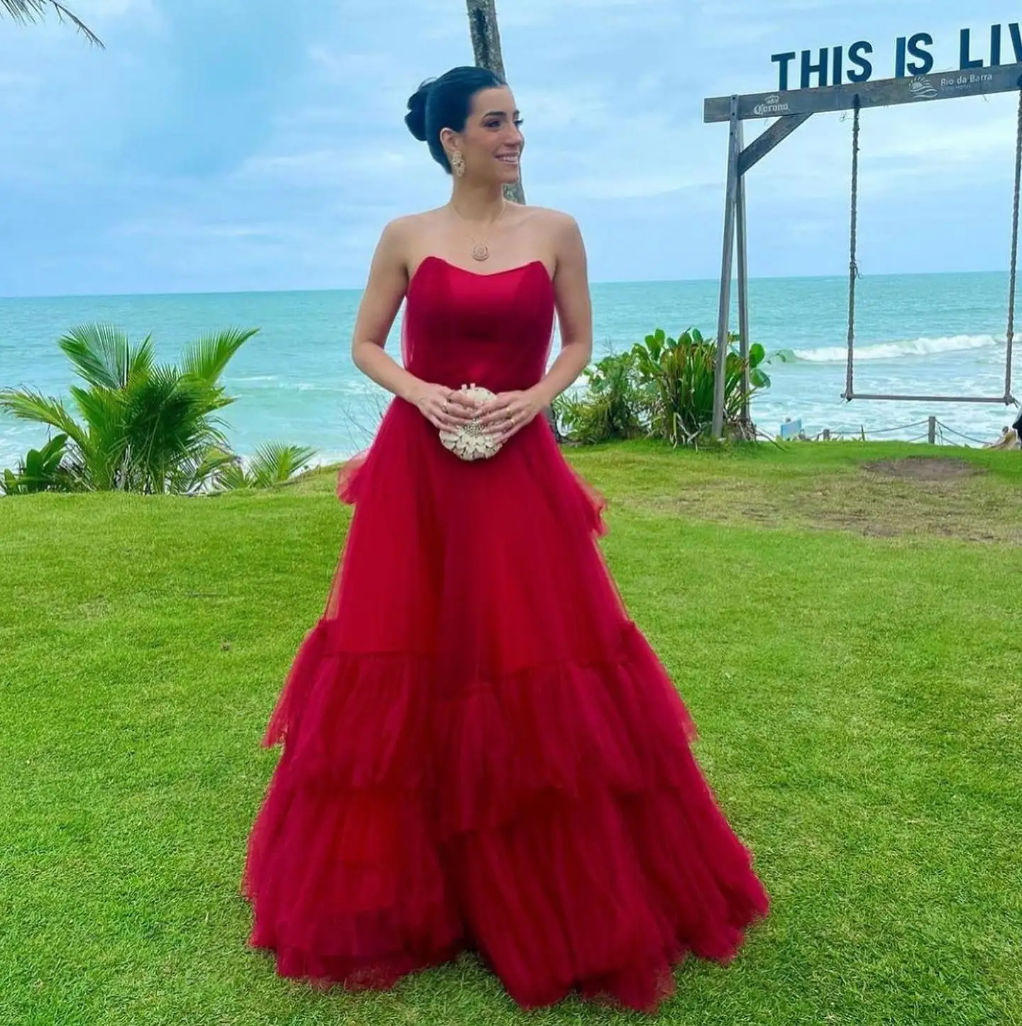 2025Aangepaste strapless mouwloze sexy prachtige gelaagde rits backparty-jurken temperament vloerlengte avondjurk