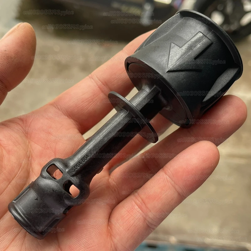 

Для моек высокого давления Karcher серий K2, K3, K4, K5: аксессуары, выходной патрубок для воды 5.064-504