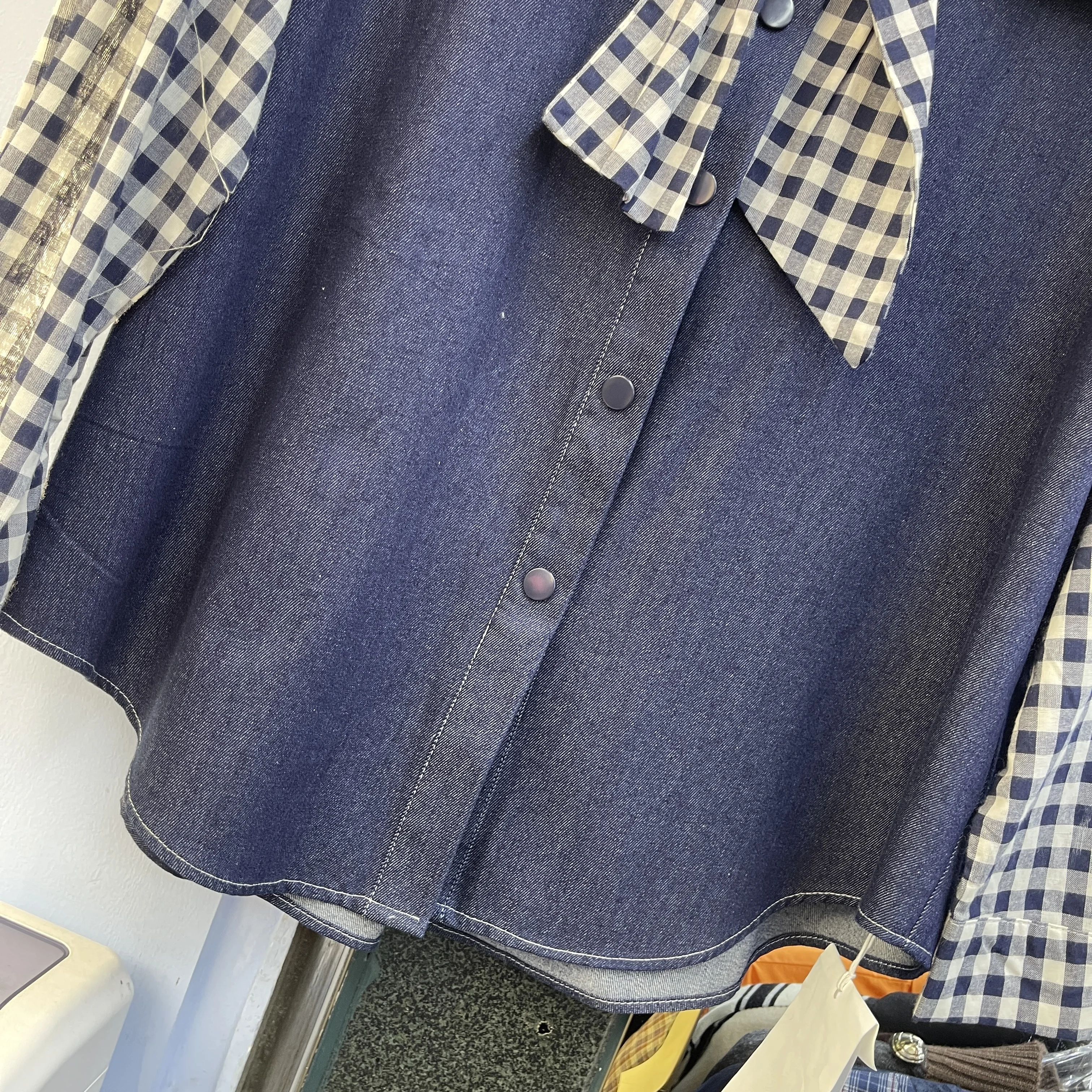 Europejska, uniwersalna, wyszczuplająca koszula robocza damska w kratę z kokardą, w stylu color-block, luźna kurtka, modna.