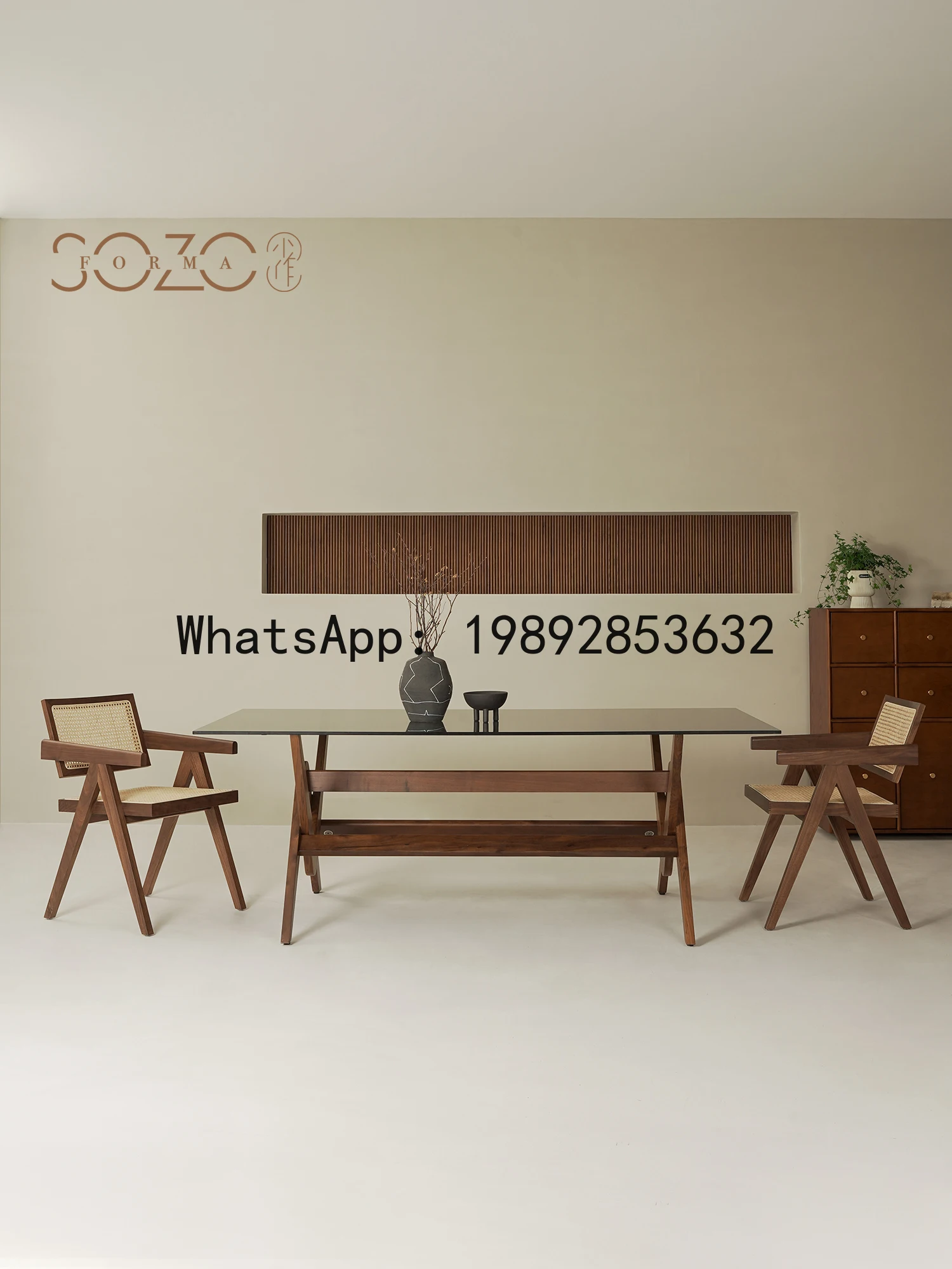 Medieval Style Walnut Wood Rectangular Tempered Glass Dining Table Creative