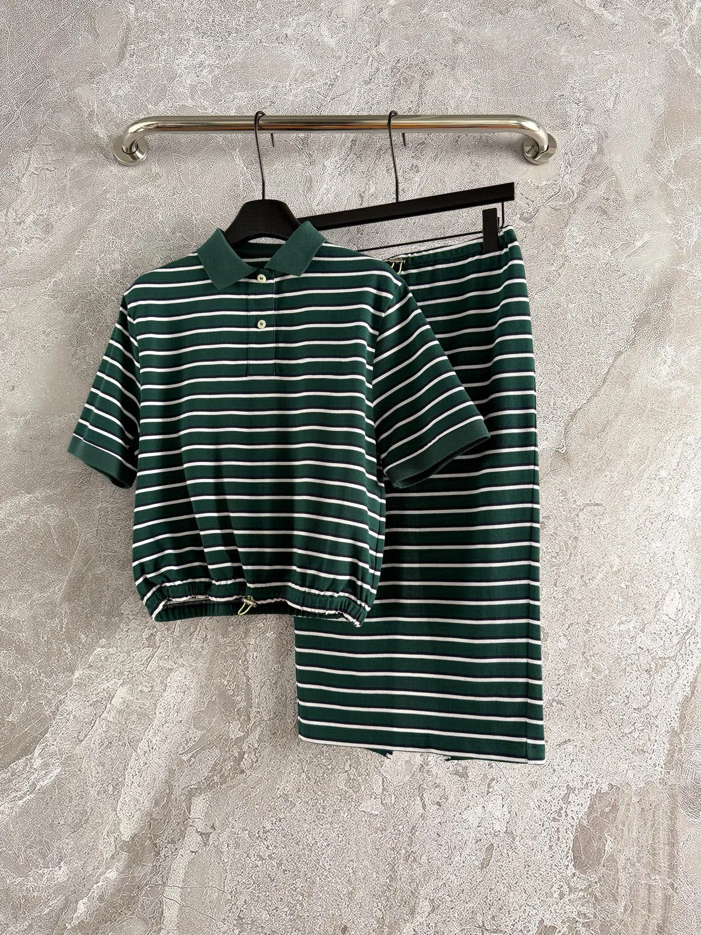 

25 Spring Striped Polo Collar Set Short Sleeve Top, Paired with Hip Wrapping Skirt, Cotton Fabric, Fashionable Sports Style