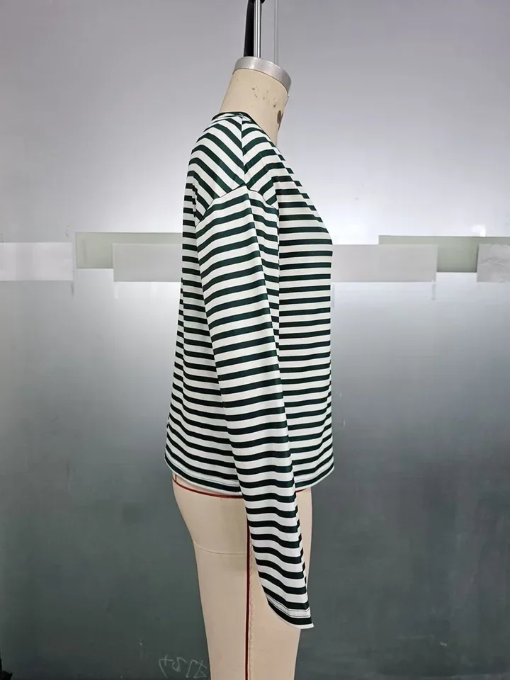 

Fashion Striped Long Sleeve T-Shirt Women's 2026 New Round Neck Top Pullover Daily Clothing Commuting Female Casual Loose Top