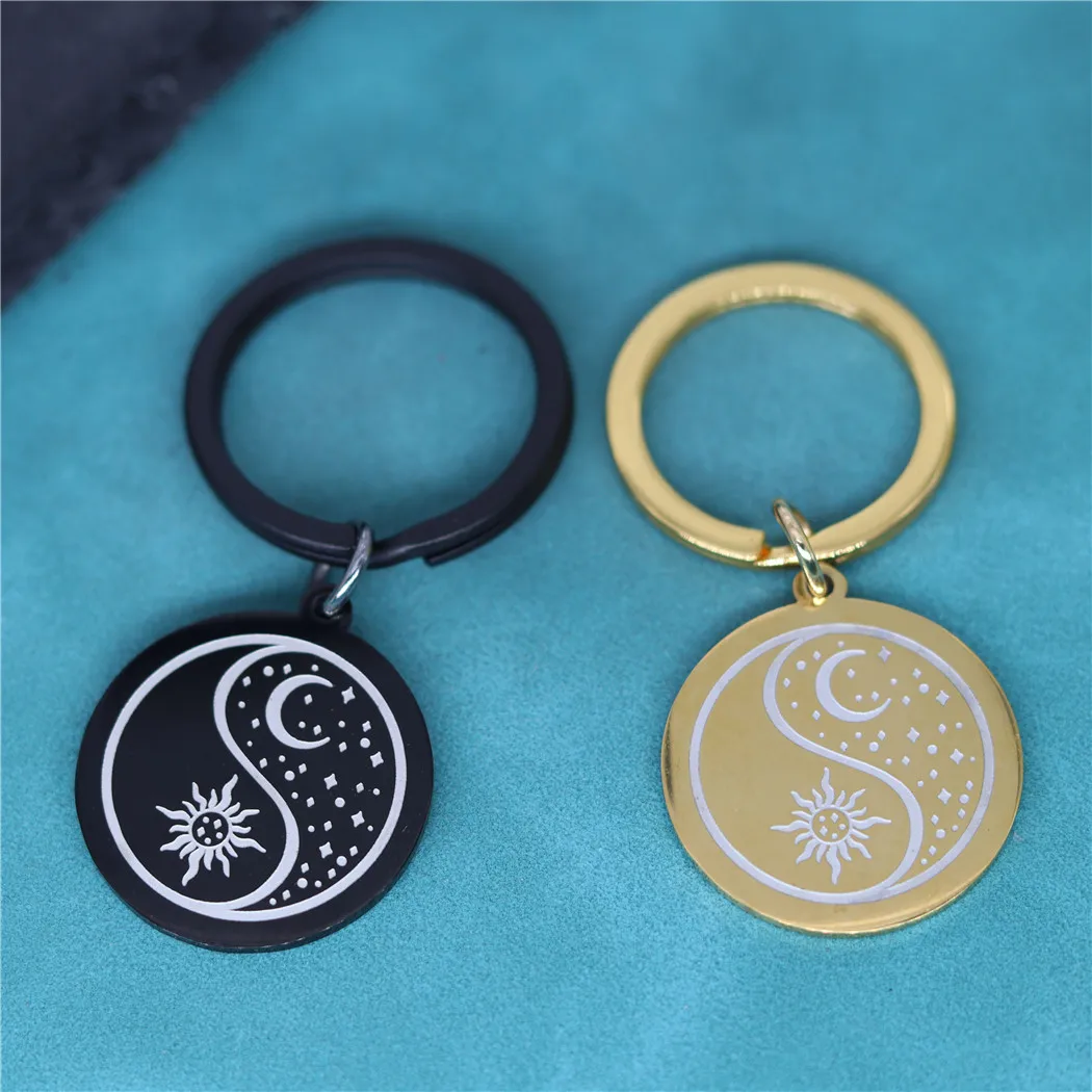 Nedar Stainless Steel Sun And Moon Keychain For Women Yin And Yang Celestial Key Chain Statement Jewelry Keyring Pendants Gift