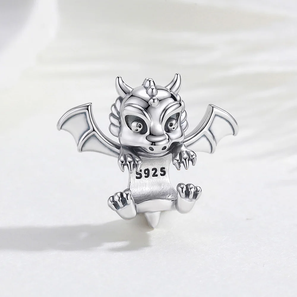 New 925 Sterling Silver Charms Little Flying Dragon Hug Beads Jewelry Making For Original Bracelet Ladies Jewelry DIY Gifts