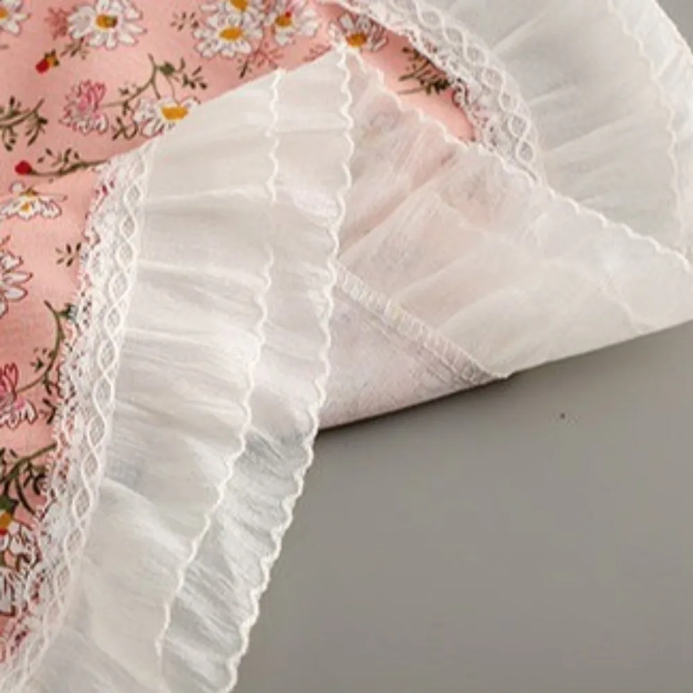 Stain Resistant Neck Hanging Apron Wear Resistant Breathable Cooking Apron Soft Floral Lace Canvas Apron Catering Specific