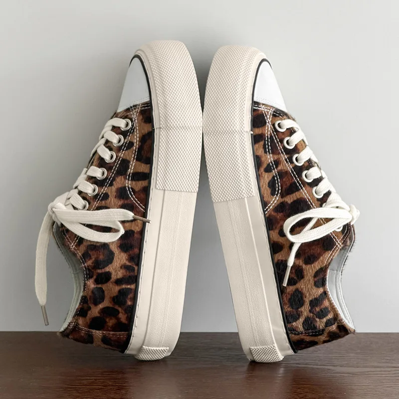 New Shoes for Men Casual Shoes High Street Trend Horsehair Flat Skateboard Shoes Youth Cool Leopard Print Sneakers