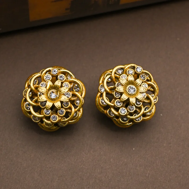 

Vintage Elegant Designer 18k Gold Plated Zircon Flower Stud Earrings Set Jewelry for Women , Woman Ear Accessories Gift