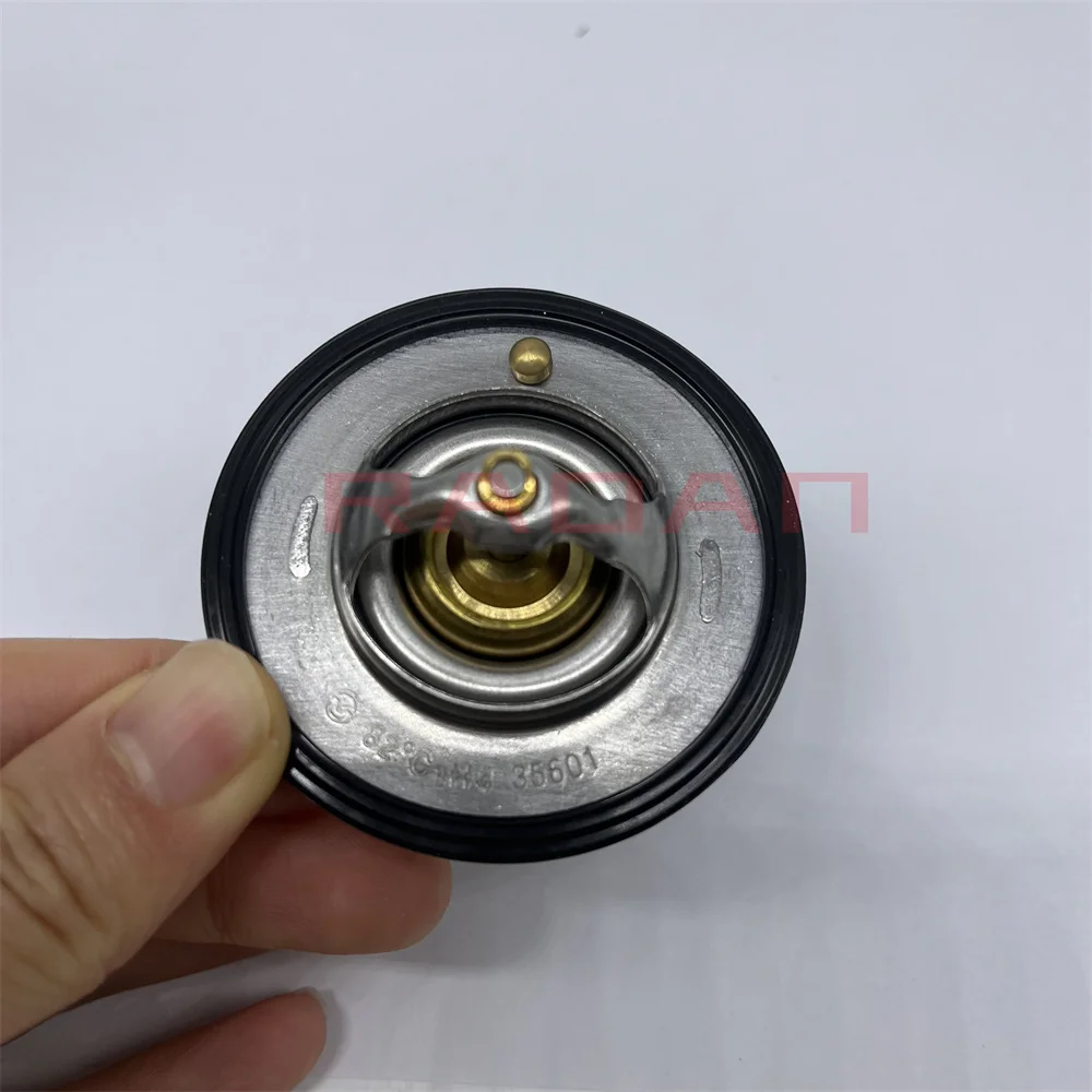 Original Quality   Thermostat for Geely GC5 515 GC6 EC7 FC JLB-4G15 Engine view 4