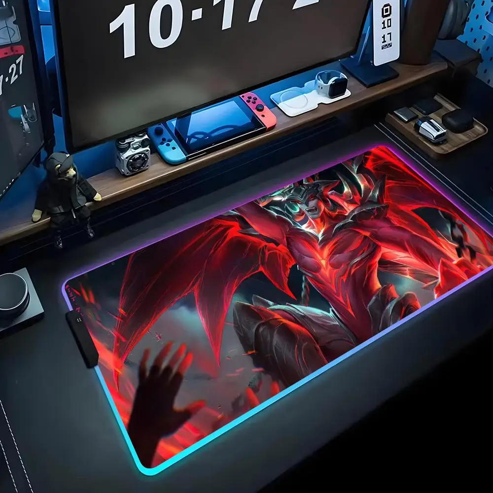 

aatrox Mouse Pad RGB Gaming Mousepad Big LED Pad PC Desk Mat Luminous Mouse Pad Large Keyboard Mats Table Rug With Backlit
