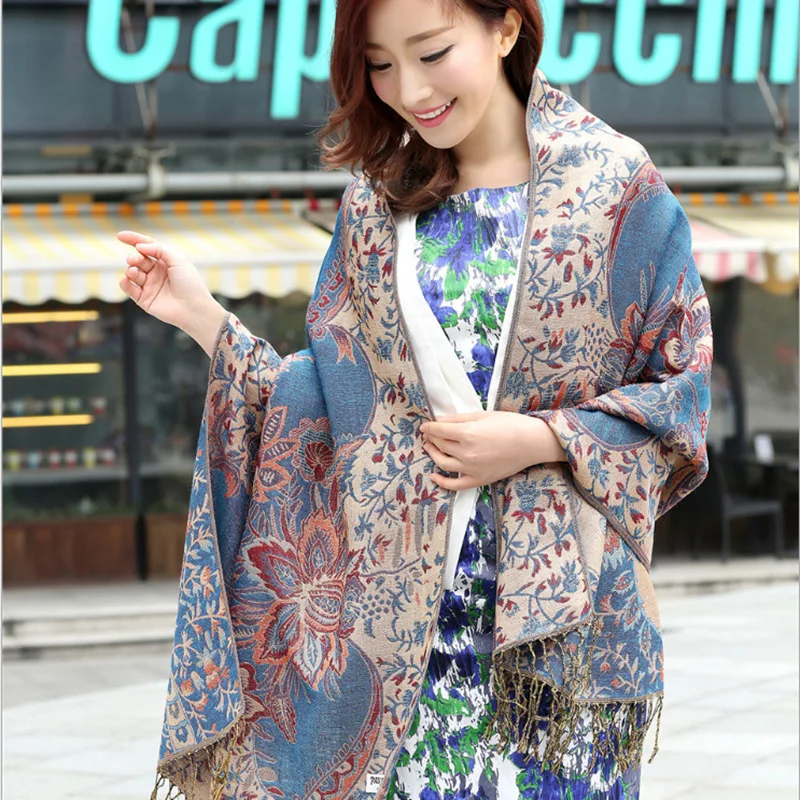 

A Vintage Paisley Cashew Ethnic Style Fringed Scarf and Shawl, Suitable for Daily Outer Decoration E739