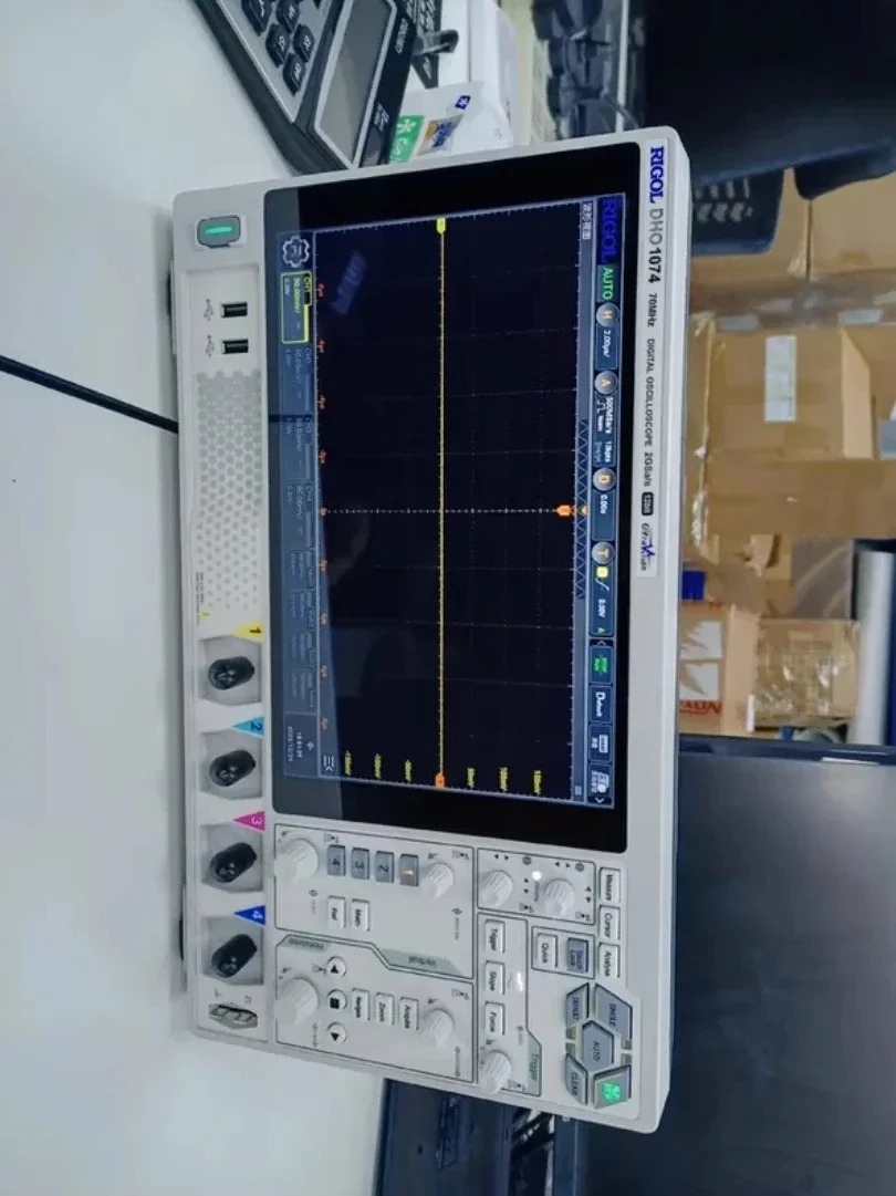 1PC RIGOL DHO1074 Digital Oscilloscope 4CH 70MHz   In Stock #familitrade