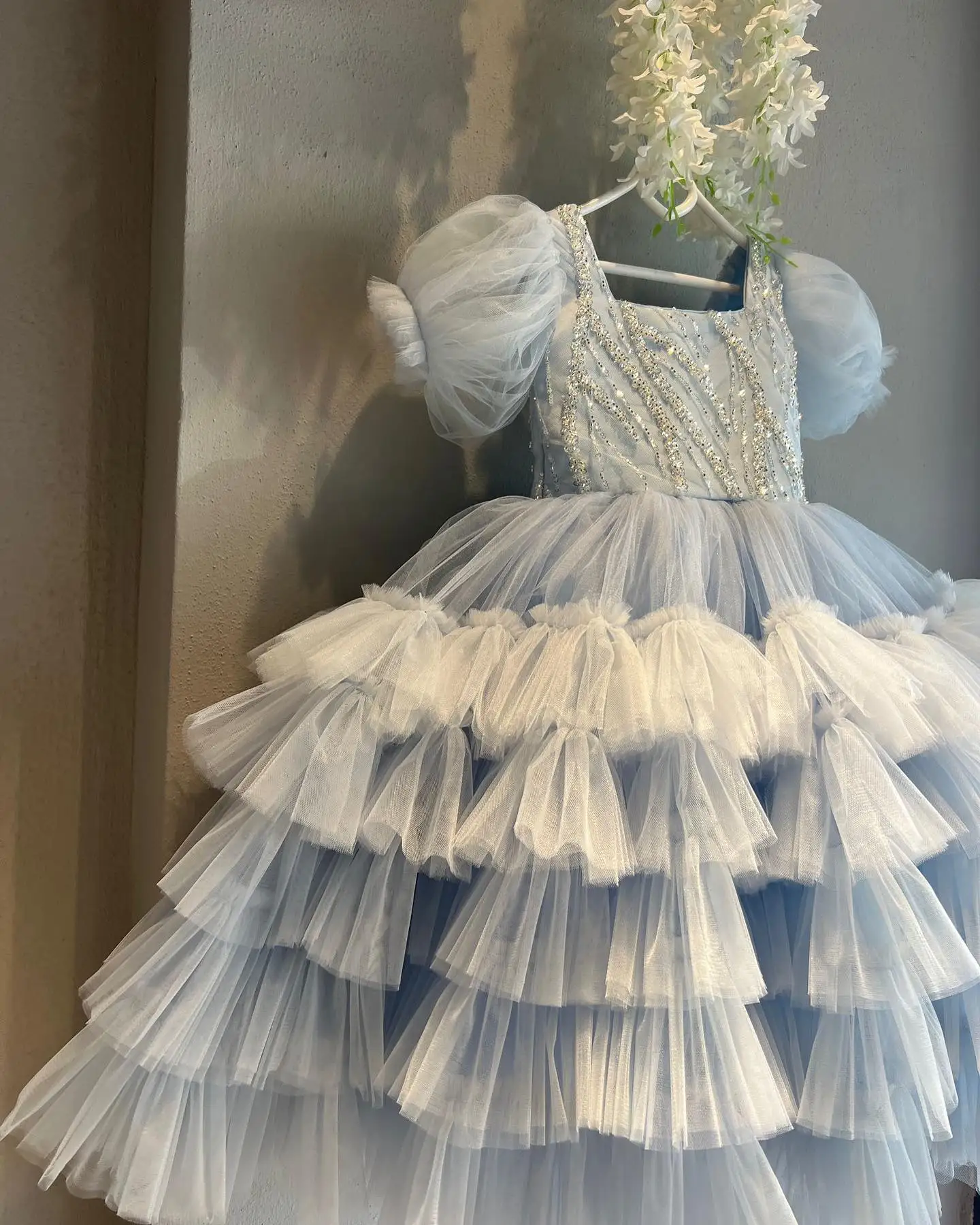 Sky Blue Flower Girl Dresses Glitter Sequins Children Birthday Party Gowns Tiered Ruffles Toddler Baby Wedding Guest Dresses