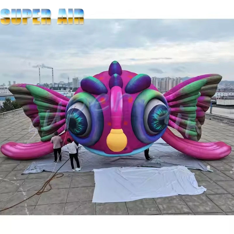 Beliebte riesige Bühnendekoration im Freien, aufblasbarer bunter Fisch für Musikfestival-Konntivität
