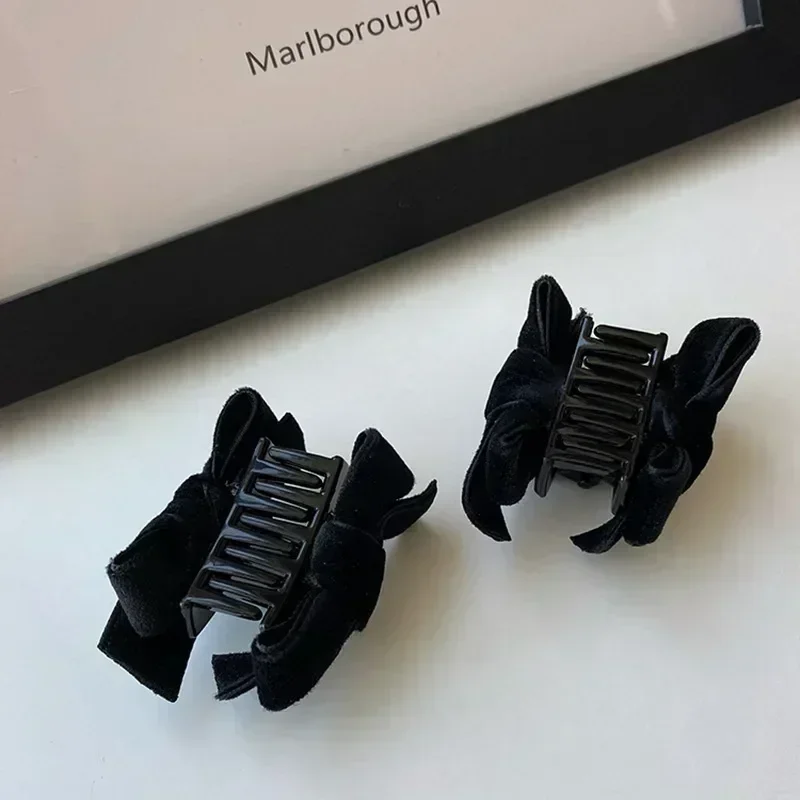 2 قطعة القوس الأسود الصغيرة انتزاع كليب المرأة الخريف والشتاء خمر المخملية الإسورة كليب نمط مشبك شعر أميرات أغطية الرأس