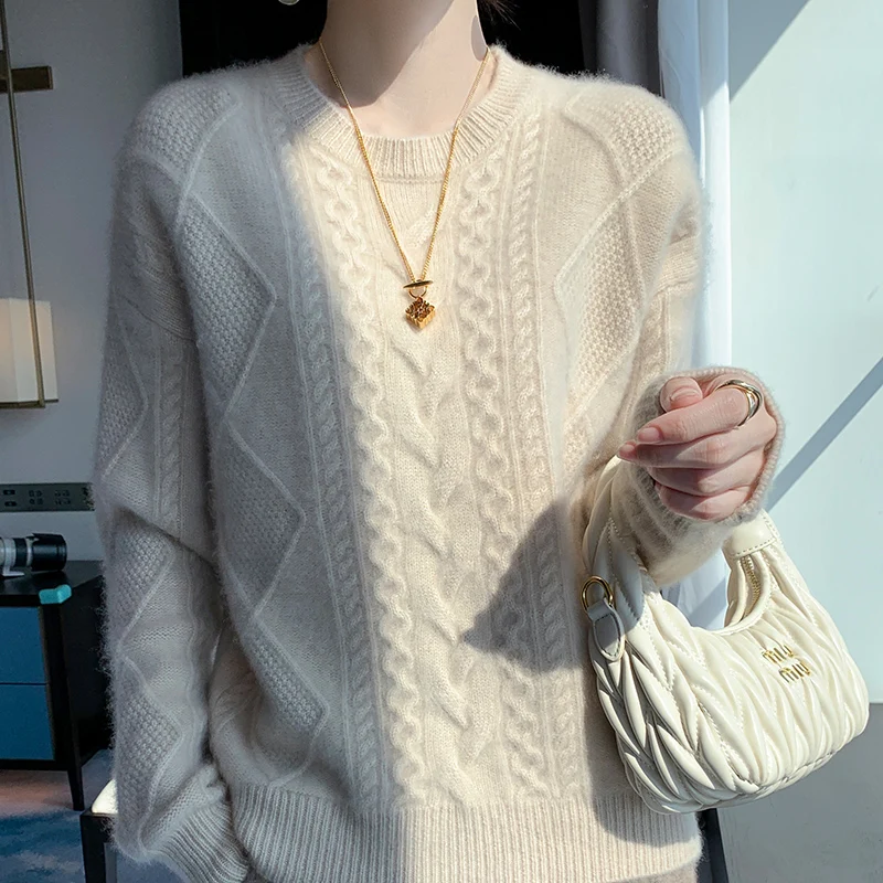 Enlarged And Thickened Merino Wool Sweater Women\'s Round Neck Autumn Winter New Long Sleeved New Cashmere Knit Pullover Top