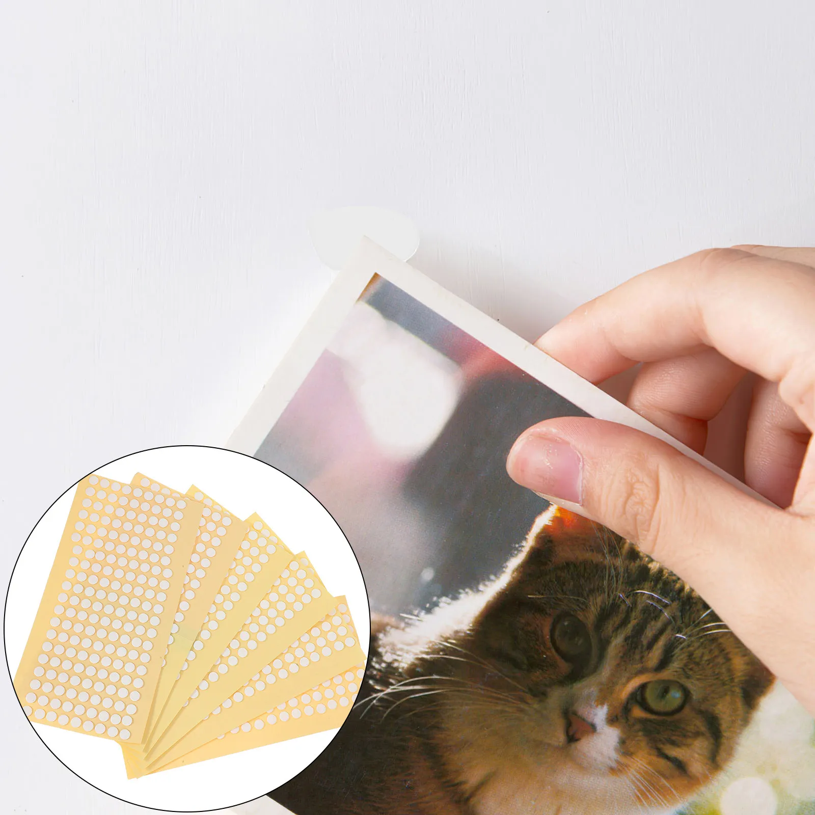 1000pcs-double-sided-adhesive-dots-removable-clear-tape-sticky-fixers-for-wall-hooks-posters-gift-packaging-diy-craft-supplies