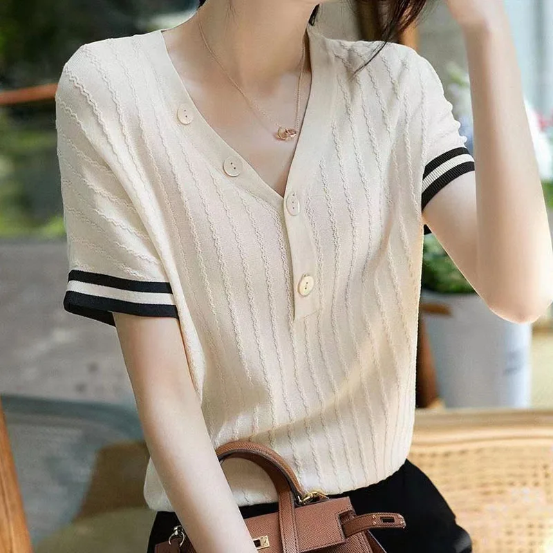 New Women's 2022 Summer French Style V-neck Knitted Fabric Sweater Short Sleeve Button Casual Solid Elegant Femme Clothing 1678