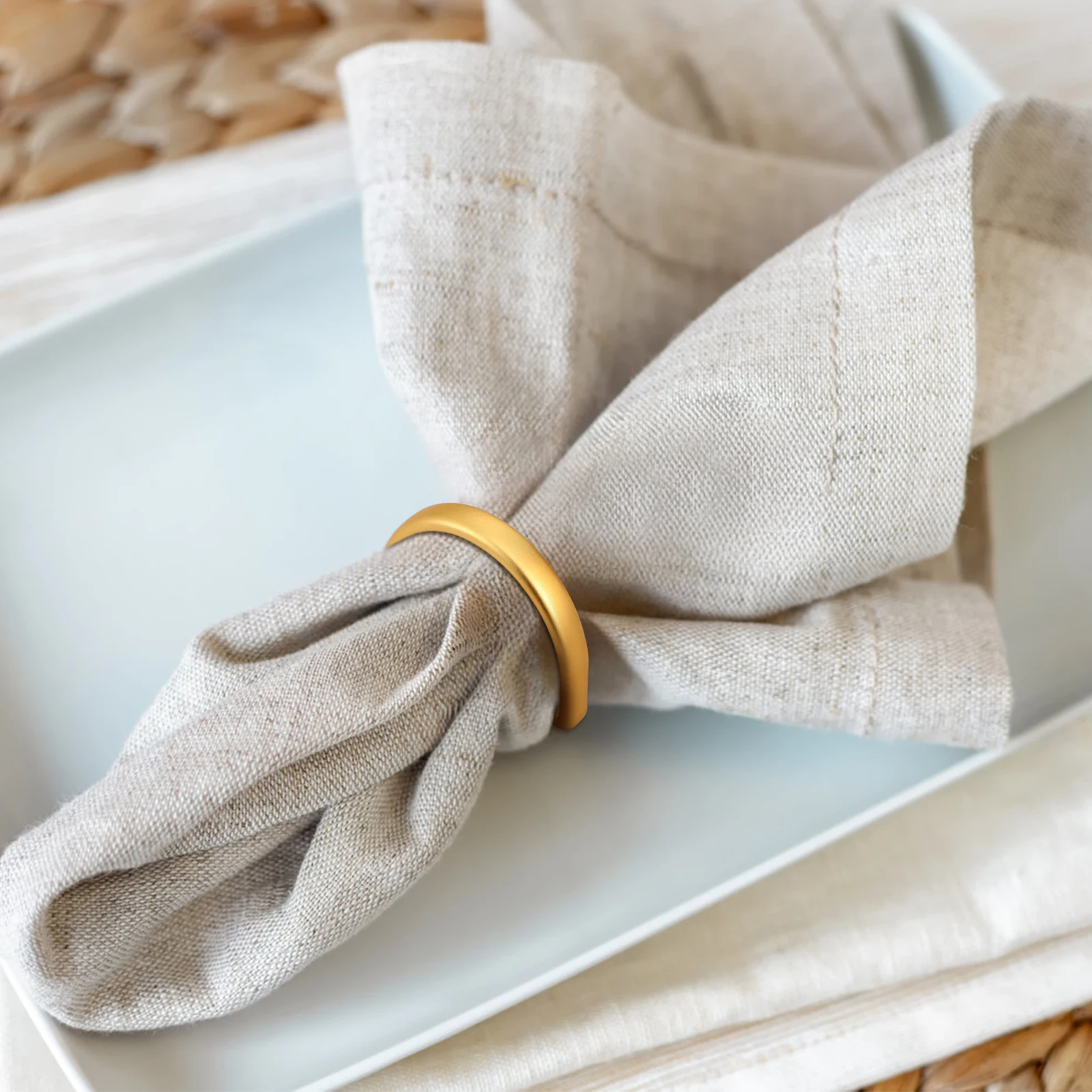 

12Pcs Half Circle Napkin Rings Zinc Alloy Metal Holder Elegant Table Decoration for Holiday Dinner Party Holiday Napkin Rings