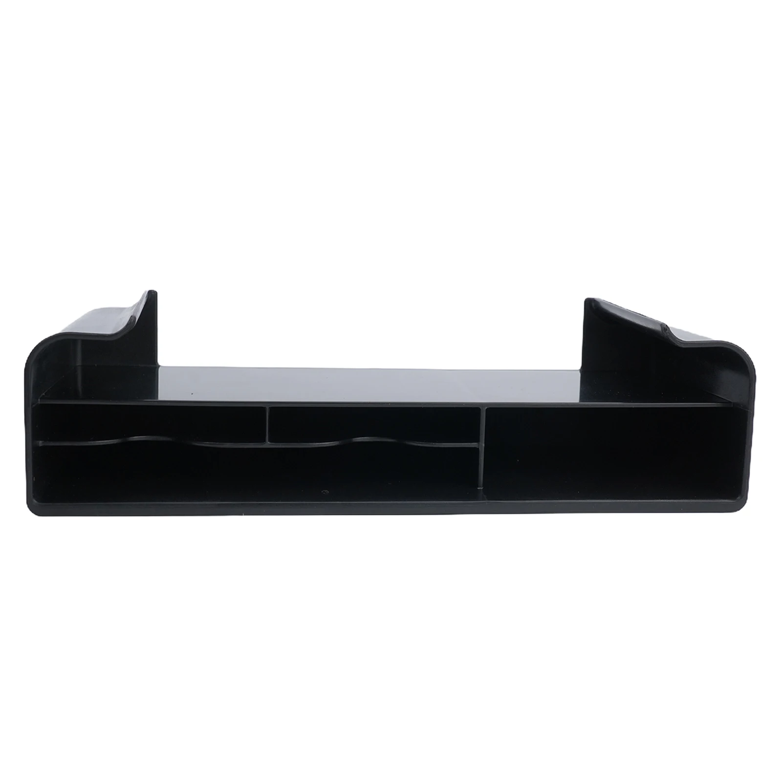 Space Efficient Innovative Design Crafted Specifically to Meet Modern Driver's Needs in Latest Vehicle Range (22/24)