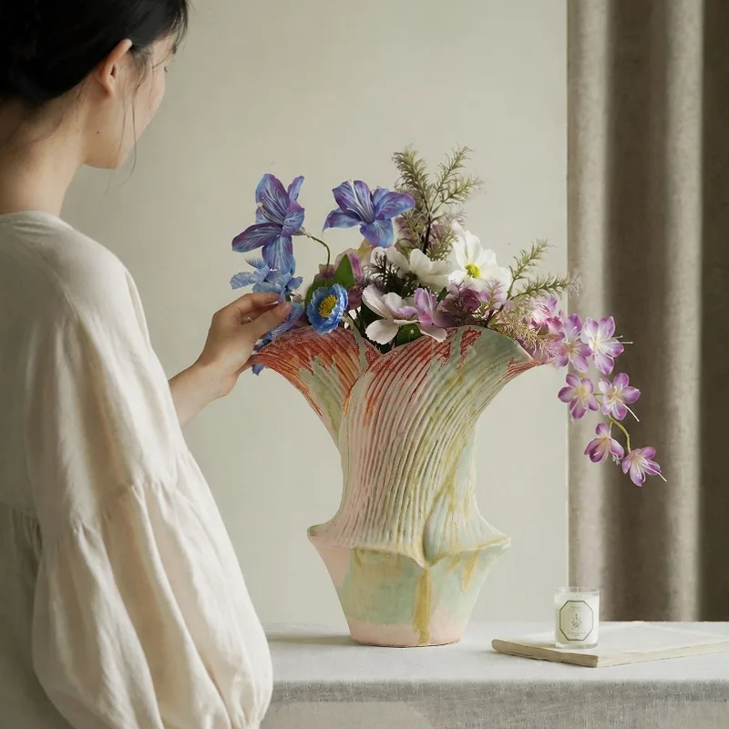Jingdezhen ceramic vase, modern style high-end artistic sense living room flower arrangement 5