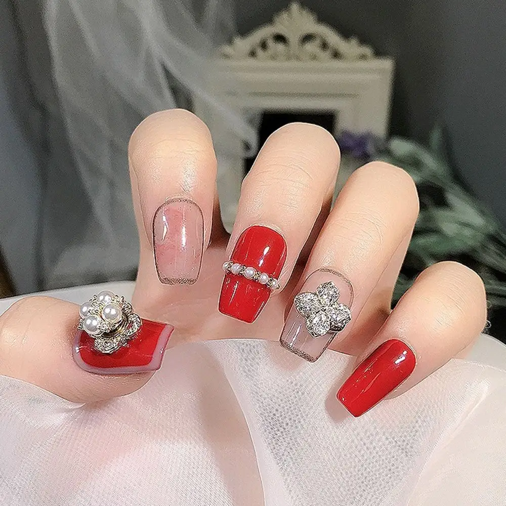 Accessori per manicure da donna Fiocchi di neve rotanti Perle Decorazioni natalizie per unghie Fiocco di neve Ciondoli per unghie con diamanti Gioielli per nail art