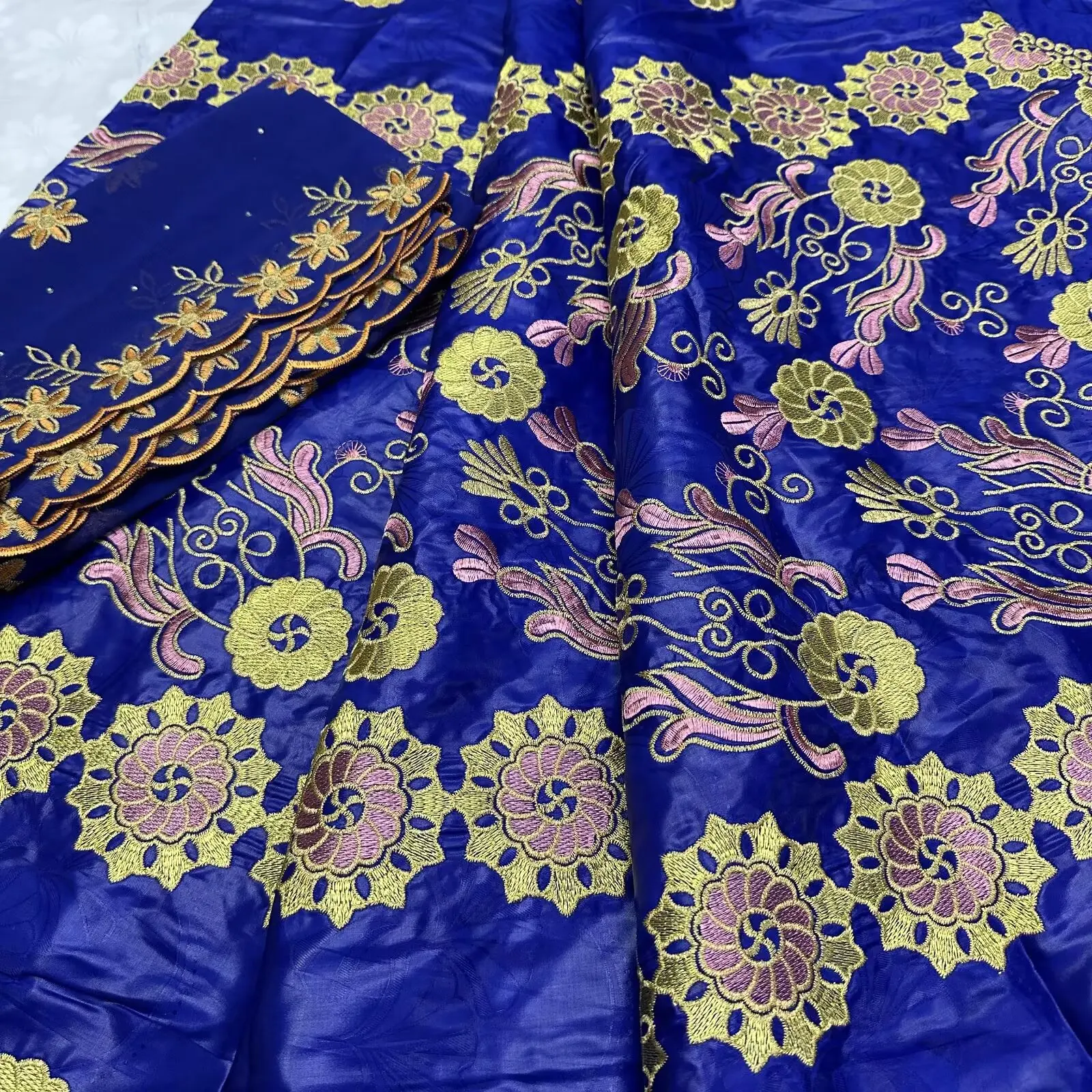 

New Design Bazin Riche Tissue 2025 New Arrival African Riche Basin Fabric With Stones Guinea Brocade Fabrics 5+2 yards/lot