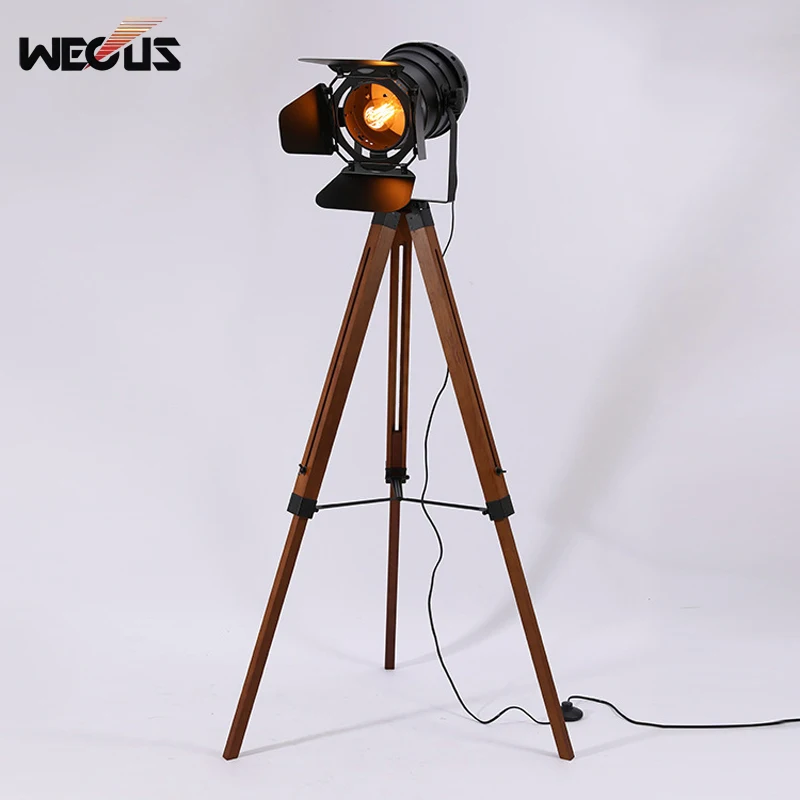 Cross Border Searchlight European American Retro Industrial Solid Wood LED Remote Creative Lamp Living Room High End Floor Lamp