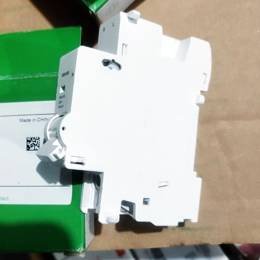 

MFR24838 Overvoltage Tripping Unit 230VAC