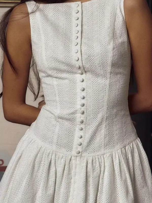 Ele الدانتيل والتطريز Svel الخصر محكم بال حزام الدكتور الرغبة النقية الراقية الشعور ألف خط الدكتور