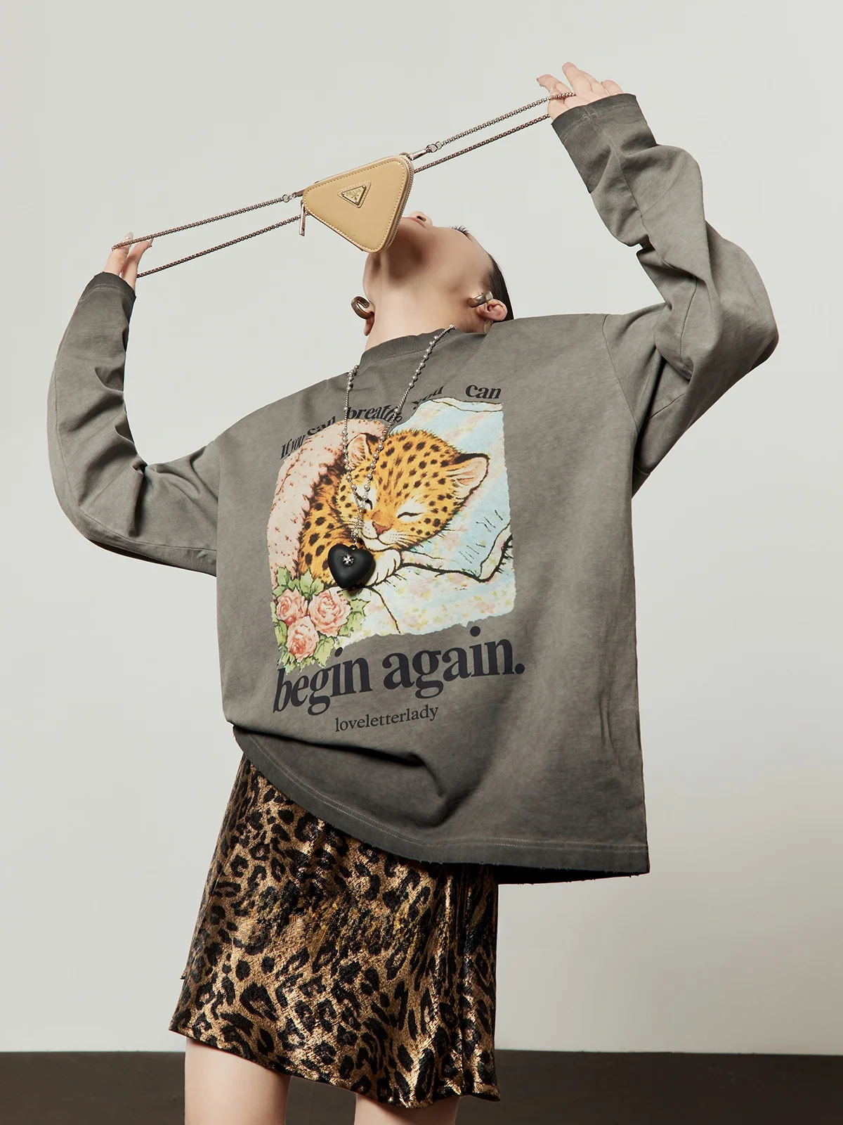 

ey Loose Casual Printed T-irt Women's Spring 2026 New Sle Comfortable Breathable Long Sve Crew Ne Top