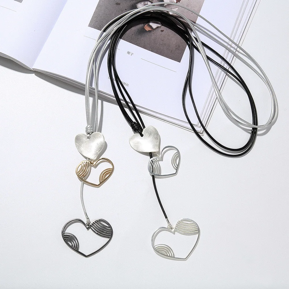 exclusive , European and American atmosphere, simple heart-shaped fringed fashion women's ins senior penda