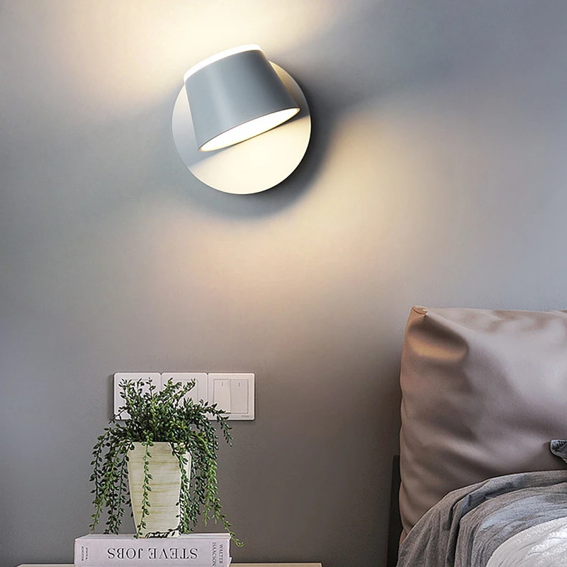 

Nordic Simple Bedside Decorative Wall Lamp Modern High-quality Metal Sconce Living Room Restaurant Study Creative LED Wall Light