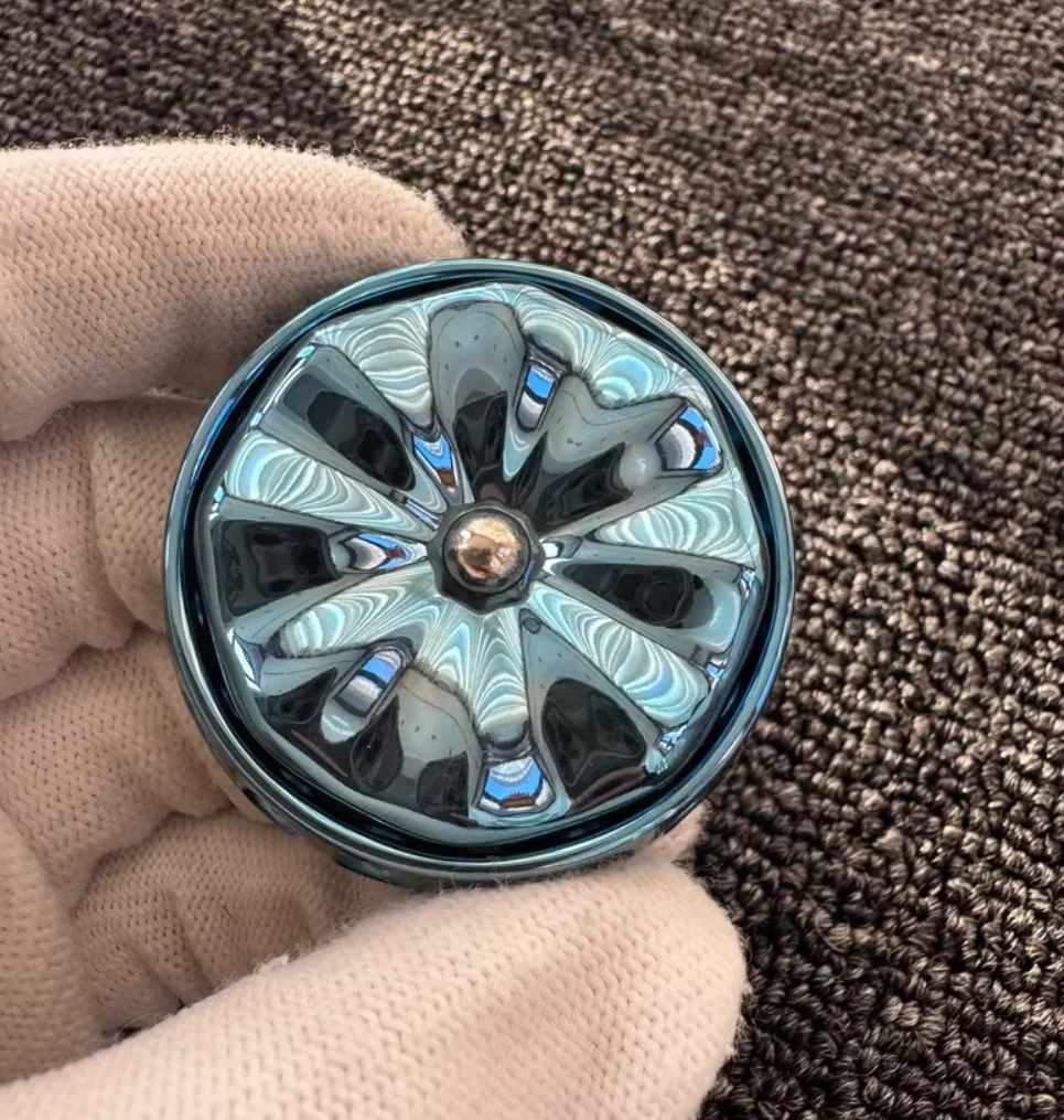 

Б/у EDC вечный цветок цирконий полированный небесно-голубой блесна гироскоп на кончике пальца декомпрессионные игрушки