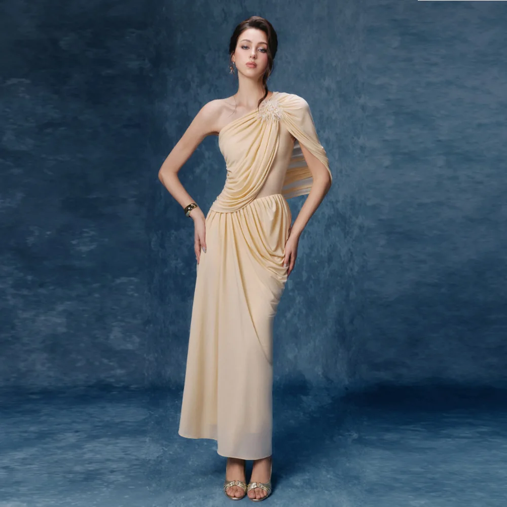 Custom Beige One Shoulder Prom Dress Multilayer Pleats Satin Vestidos De Noche Floor-Length Formal Evening Dresses 2026