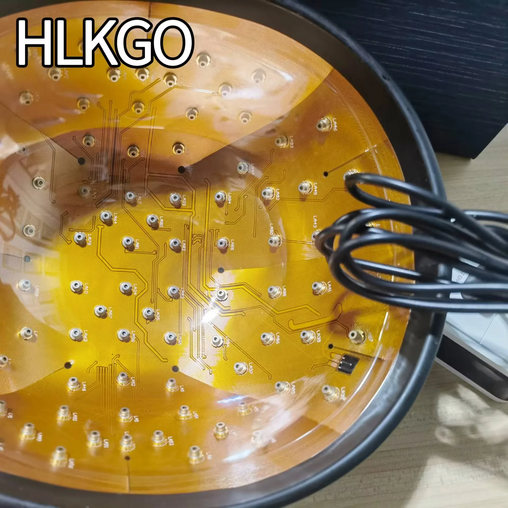 

Лазерная шапочка для волос Clinical-Strength 650 нм — объединяет терапия красным светом и массаж кожи головы для эффективного лечения роста волос