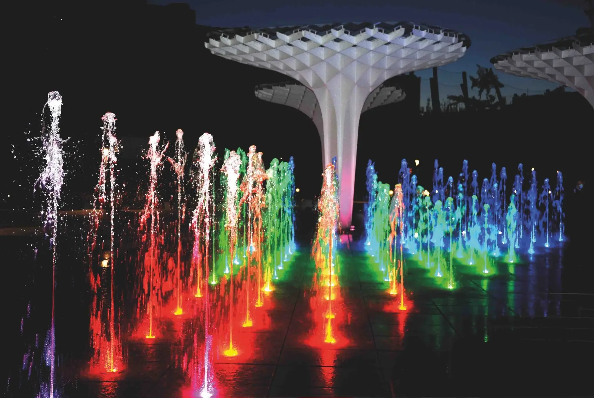 Pompa dell'acqua subacquea della luce della fontana dell'anello del cerchio di RGB impermeabile 24V IP68 con la luce principale